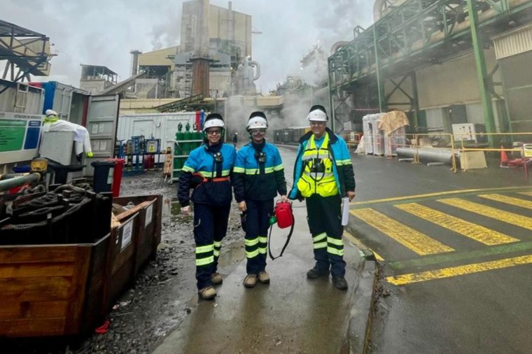 Trabajadores de CMPC Santa Fé fueron resguardados por Achs Servicios en Parada de Planta liderada por cliente